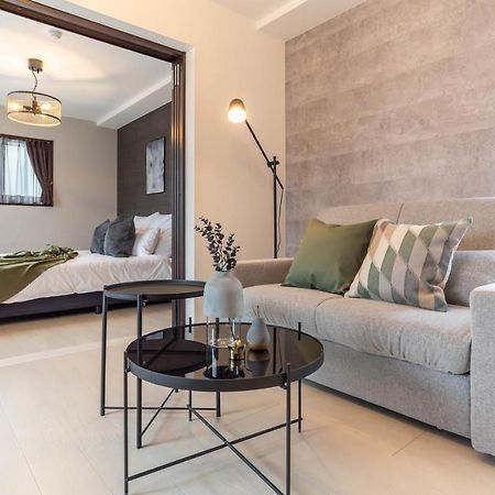 Bijou Suites Vivre Ōsaka Eksteriør bilde